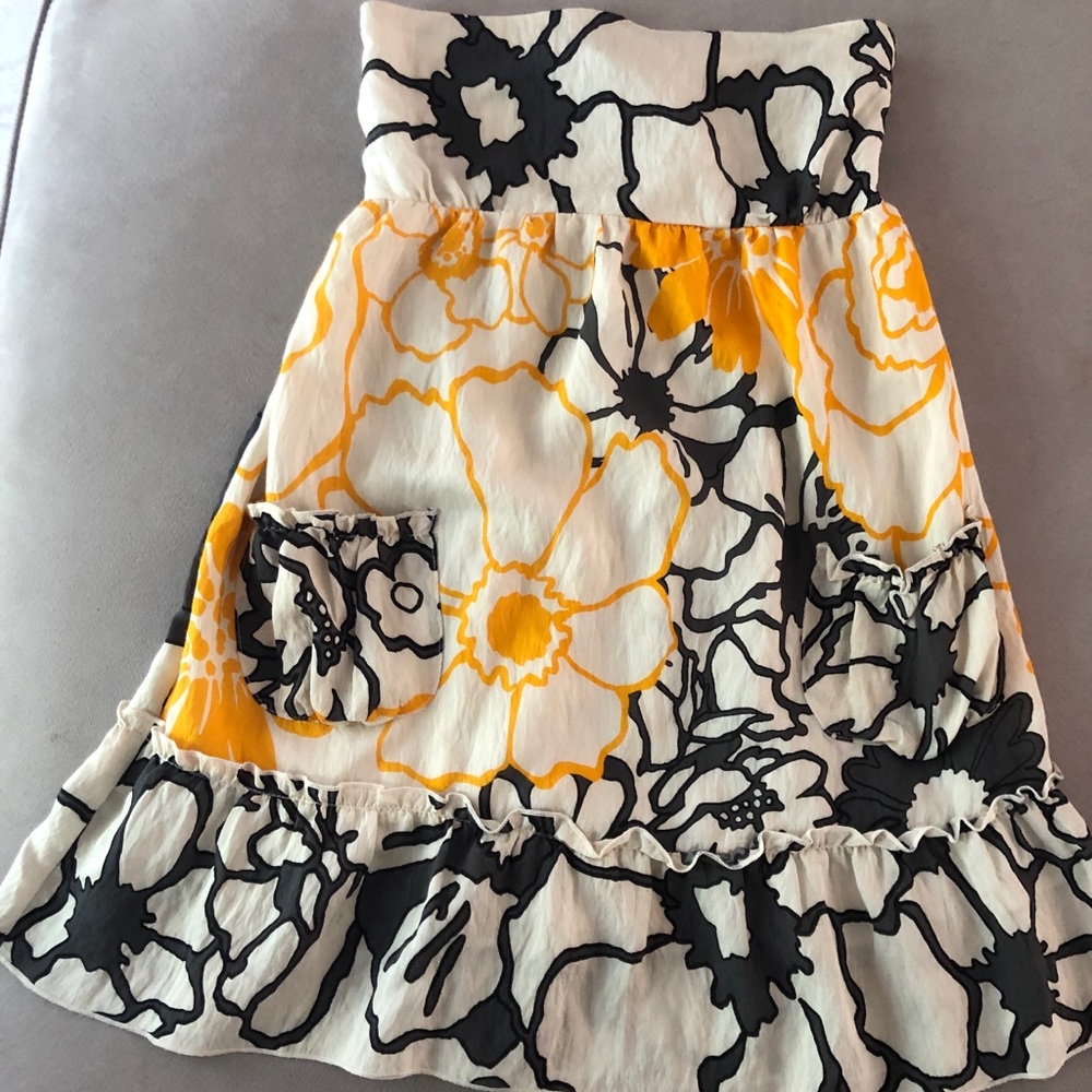 Anthropologie Fei strapless top